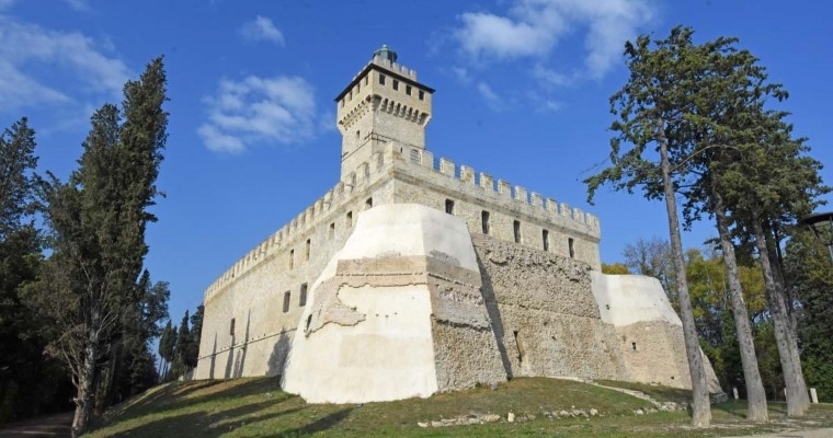 Rocca delle Caminate: sabato 15 marzo 2025 la riapertura al pubblico